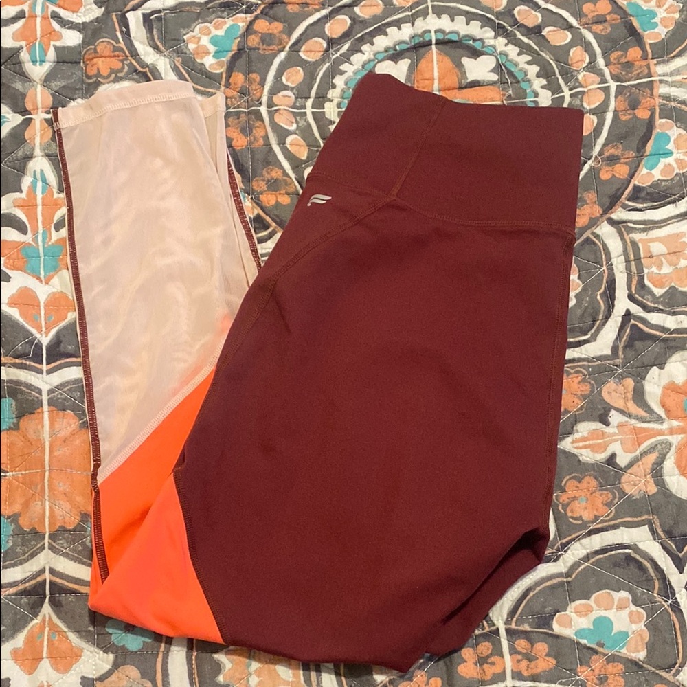Woman’s Maroon and hot pink Leggings